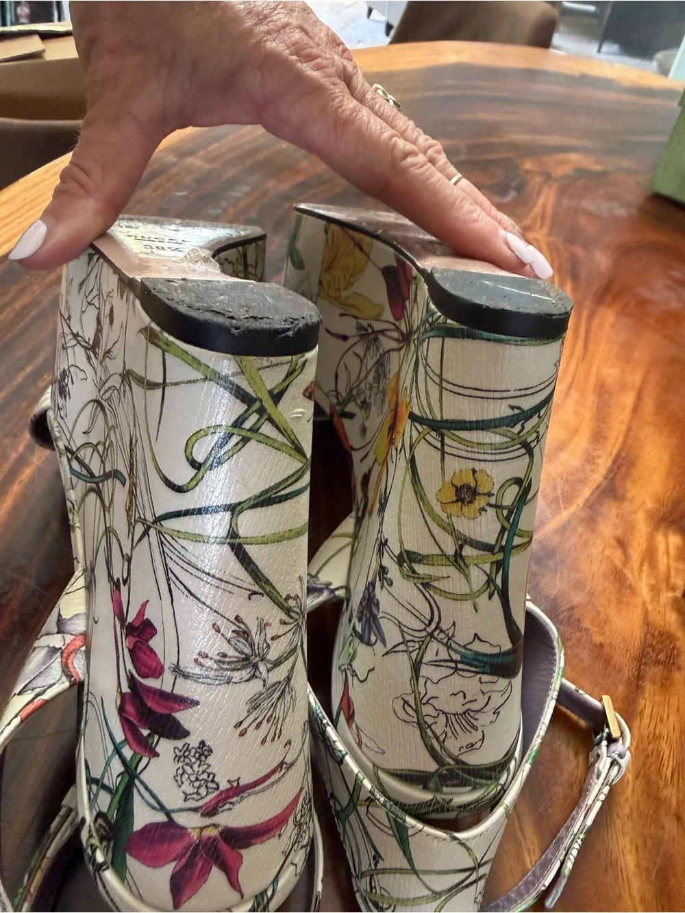 Gucci Floral Platform Sandals in White with Lavender Insole and Gold Hardware